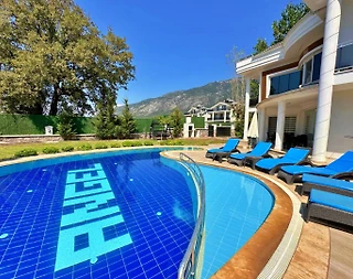 Fethiye Ölüdeniz'de Kalabalık Ailelere Uygun, Özel Havuzlu, Lüks Villa - 3
