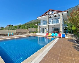 Fethiye Ölüdeniz'de Geniş Ailelere Uygun, Özel Havuzlu, Kiralık Villa - 3