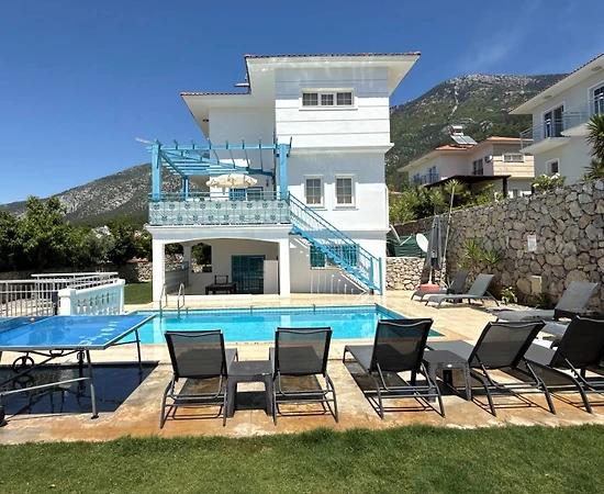 Ölüdeniz Ovacık'ta Merkeze Yakın Konumda, Özel Havuzlu, Konforlu Villa - 1
