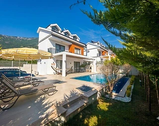 Fethiye Ölüdeniz'de Geniş Ailelere Uygun, Özel Havuzlu, 4+1 Villa - 5