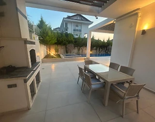 Fethiye Ölüdeniz'de Geniş Ailelere Uygun, Özel Havuzlu, 4+1 Villa - 5