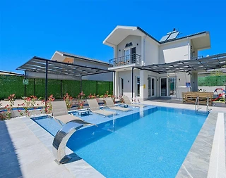 Fethiye Ölüdeniz'de Merkeze Yakın, Özel Havuzlu, 2+1 Kiralık Villa - 1