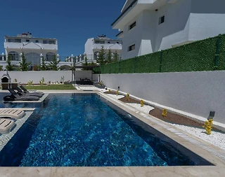 Fethiye Ölüdeniz'de Modern Tasarımlı, Özel Havuzlu, 3+1 Villa - 4
