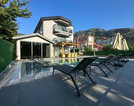 Fethiye Ölüdeniz'de Geniş Ailelere Uygun, Isıtmalı Havuzlu, 5+1 Villa - 2