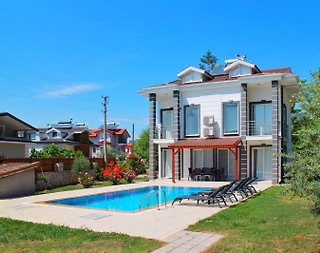 Fethiye Ölüdeniz'de Elverişli Konumda, Özel Havuzlu, Ferah Villa - 2