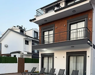 Fethiye Ölüdeniz'de Kalabalık Aileler için Uygun, Özel Havuzlu, Modern Villa - 1