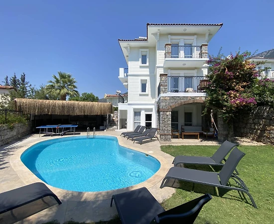 Fethiye Ölüdeniz'de Kalabalık Ailelere Uygun, Özel Havuzlu, Kiralık Villa - 1