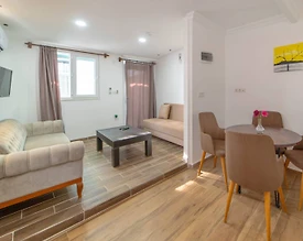 Fethiye Ölüdeniz'de Merkezi Konumda, Ortak Havuzlu, 1+1 Apart - 3