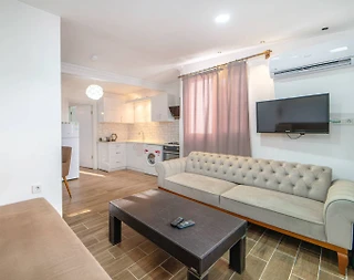 Fethiye Ölüdeniz'de Merkezi Konumda, Ortak Havuzlu, 1+1 Apart - 4