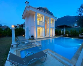 Fethiye Ölüdeniz'de Doğa İle İç İçe, Özel Havuzlu, 4+1 Villa - 2