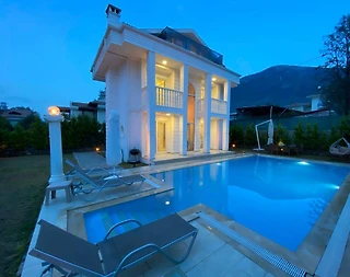 Fethiye Ölüdeniz'de Doğa İle İç İçe, Özel Havuzlu, 4+1 Villa - 2