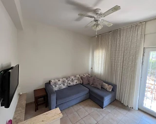 Fethiye Ölüdeniz'de Merkezi Konumda, Ortak Havuzlu, Geniş Villa - 3