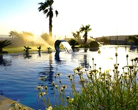 Çeşme Ovacık'ta Deniz Manzaralı, Özel Havuzlu, Lüks Villa - 3