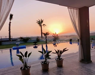 Çeşme Ovacık'ta Deniz Manzaralı, Özel Havuzlu, Lüks Villa - 5