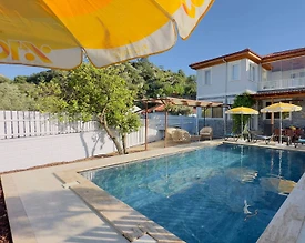 Ortaca Dalyan'da Doğa İle İç İçe, Özel Havuzlu, Merkezi Villa - 2