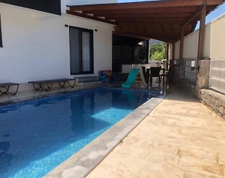 Ortaca Dalyan'da Elverişli Konumda, Özel Havuzlu, 3+1 Villa - 2