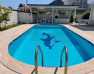 Ortaca Dalyan'da Geniş Aileler için İdeal, Özel Havuzlu, 4+1 Villa - 2