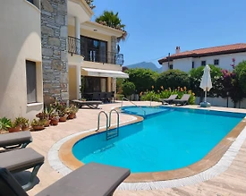 Ortaca Dalyan'da Geniş Alanlara Sahip, Özel Havuzlu, Konforlu Villa - 2