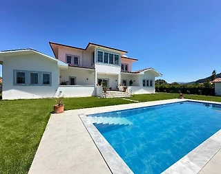 Ortaca Dalyan'da Geniş Bahçe İçerisinde, Özel Havuzlu, 4+1 Villa - 4