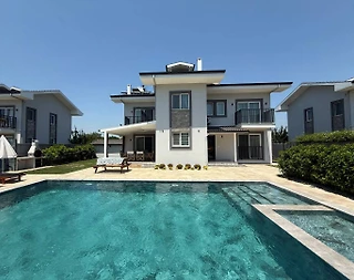 Ortaca Dalyan'da Geniş Bahçeli, Özel Havuzlu, Kiralık Villa - 4