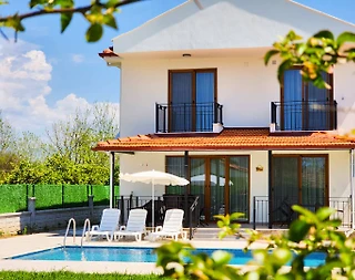 Ortaca Dalyan'da Kalabalık Ailelere Uygun, Özel Havuzlu, Ferah Villa - 1