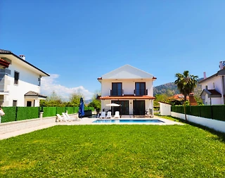 Ortaca Dalyan'da Kalabalık Ailelere Uygun, Özel Havuzlu, Ferah Villa - 4