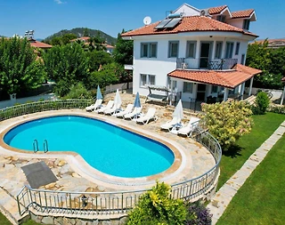 Ortaca Dalyan'da Kalabalık Ailelere Uygun, Özel Havuzlu, Kiralık Villa - 1