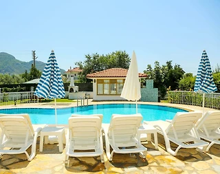 Ortaca Dalyan'da Kalabalık Ailelere Uygun, Özel Havuzlu, Kiralık Villa - 4