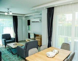 Ortaca Dalyan'da Merkeze Yakın Konumda, Özel Havuzlu, Şık Villa - 4