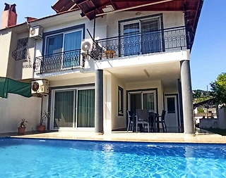 Ortaca Dalyan'da Merkeze Yakın Mesafede, Özel Havuzlu, Konforlu Villa - 1