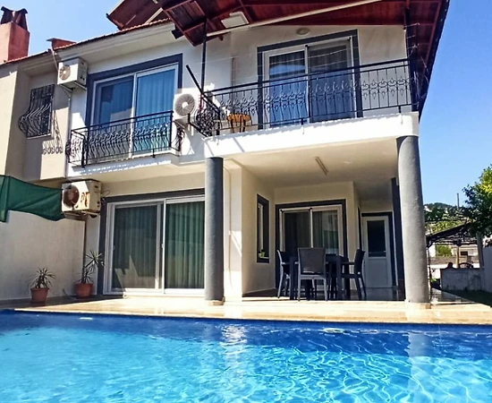 Ortaca Dalyan'da Merkeze Yakın Mesafede, Özel Havuzlu, Konforlu Villa - 1