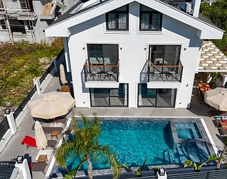 Ortaca Dalyan'da Merkeze Yakın, Özel Havuzlu, 12 Kişilik Villa - 3