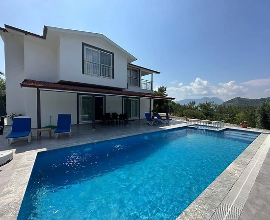 Ortaca Gökbel'de Geniş Alanlara Sahip, Özel Havuzlu, 5+1 Villa - 1