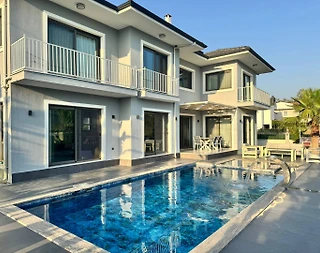 Ortaca Güzelyurt'da Huzurlu Konumda, Özel Havuzlu, Lüks Villa - 3