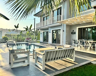 Ortaca Güzelyurt'da Huzurlu Konumda, Özel Havuzlu, Lüks Villa - 1