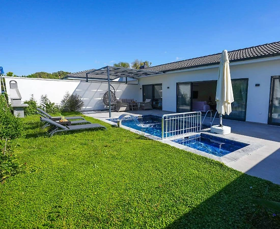 Ortaca Yeşilyurt'ta Çekirdek Ailelere Uygun, Özel Havuzlu, 2+1 Villa - 1