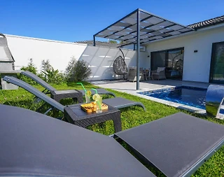 Ortaca Yeşilyurt'ta Çekirdek Ailelere Uygun, Özel Havuzlu, 2+1 Villa - 2