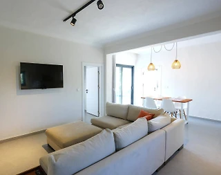 Ortaca Yeşilyurt'ta Sakin Konumda, Özel Havuzlu, Bahçeli Villa - 5