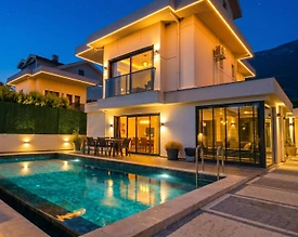 Fethiye Ölüdeniz'de Merkezi Konumda, Özel Havuzlu, Lüks Villa - 3