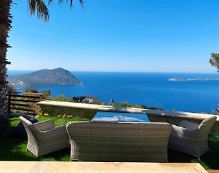 Kaş Kalkan'da Enfes Deniz Manzaralı, Özel Havuzlu, 6 Kişilik Villa - 2