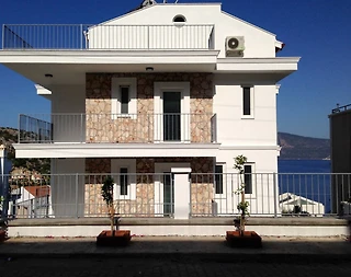 Kaş Kalkan'da Merkeze Yakın Konumda, Özel Havuzlu, Geniş Villa - 3