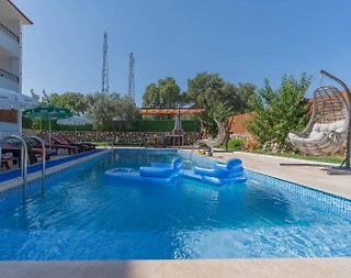 Kaş Sarılar'da Kalabalık Ailelere Uygun, Özel Havuzlu, Kiralık Villa - 2