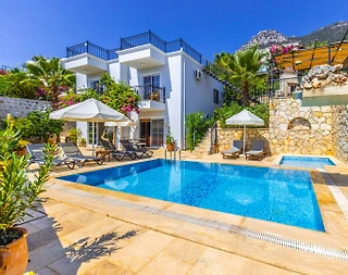 Kaş Kalkan'da Doğayla Baş Başa, Özel Havuzlu, 8 Kişilik Villa - 1