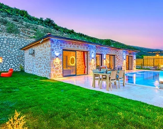 Kaş Sarıbelen'de Enfes Doğada, Özel Havuzlu, Konforlu Villa - 4