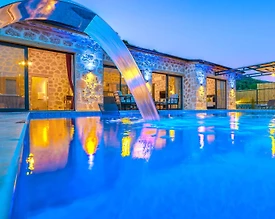 Kaş Sarıbelen'de Enfes Doğada, Özel Havuzlu, Konforlu Villa - 2
