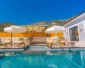 Kaş Bezirgan'da Konforlu Tasarımlı, Özel Havuzlu, 2+1 Villa - 2