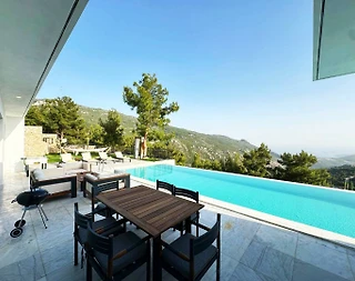 Kaş İslamlar'da Muhteşem Manzaralı, Jakuzili, Kiralık Balayı Villası - 2