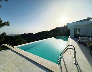 Kaş İslamlar'da Muhteşem Manzaralı, Jakuzili, Kiralık Balayı Villası - 1