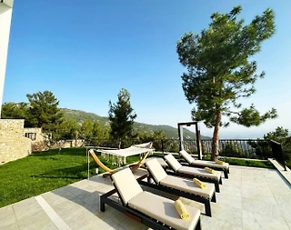 Kaş İslamlar'da Muhteşem Manzaralı, Jakuzili, Kiralık Balayı Villası - 4