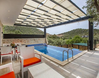 Kaş Bezirgan'da Balayı Çiftlerine Uygun, Özel Havuzlu, Ferah Villa - 3